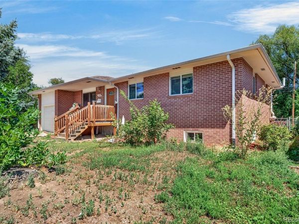 1830 Jewel Drive , Longmont, CO 80501
