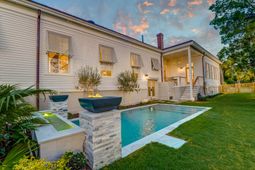 1714 Middle Street photo 4