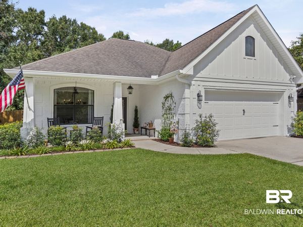 533 N Station Drive, Fairhope, AL 36532