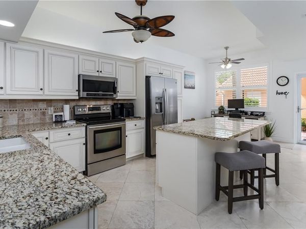 6760 Beach Resort DR , Unit 5, NAPLES, FL 34114