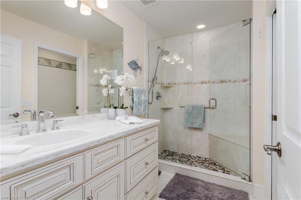 6760 Beach Resort Dr , Unit 5, Naples, FL 34114 Photo