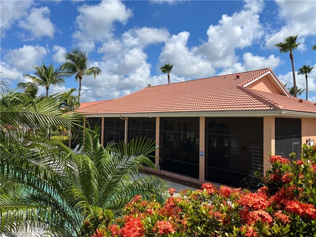 6760 Beach Resort Dr , Unit 5, Naples, FL 34114 Photo