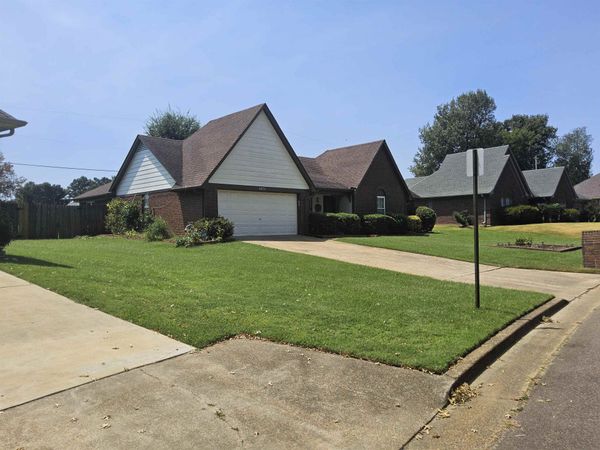 6675 WALTER FOREST CV, Memphis, TN 38141