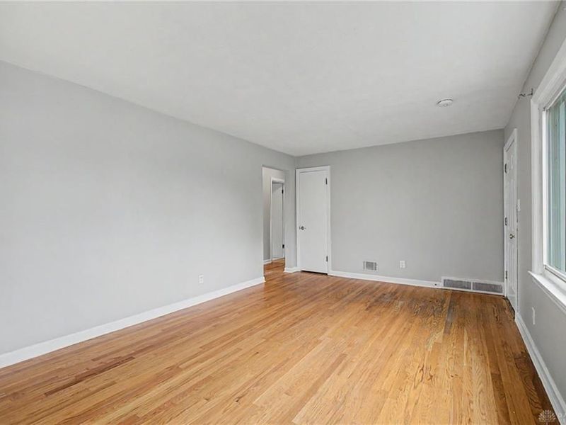 1221 Brookview Avenue, Dayton, OH 45409 Photo 10
