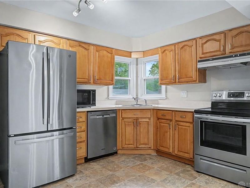 1221 Brookview Avenue, Dayton, OH 45409 Photo 14