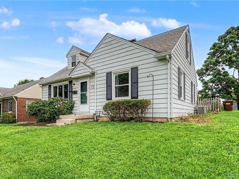 1221 Brookview Avenue, Dayton, OH 45409 Photo 2