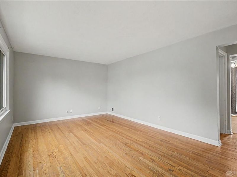 1221 Brookview Avenue, Dayton, OH 45409 Photo 8