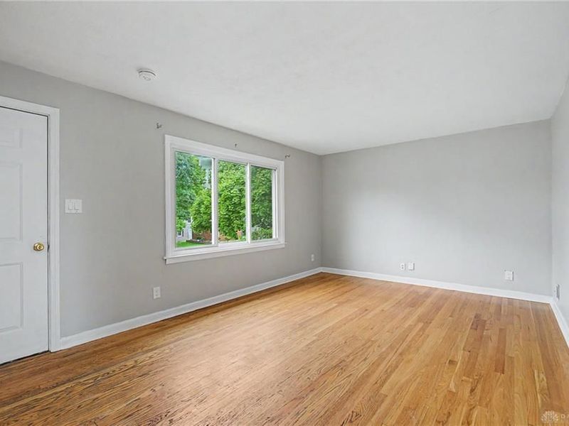 1221 Brookview Avenue, Dayton, OH 45409 Photo 9