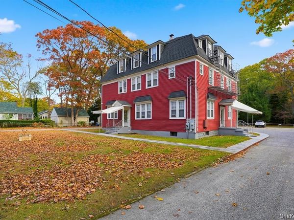 221 S Lake Avenue , Unit 3A, Nesconset, NY 11767