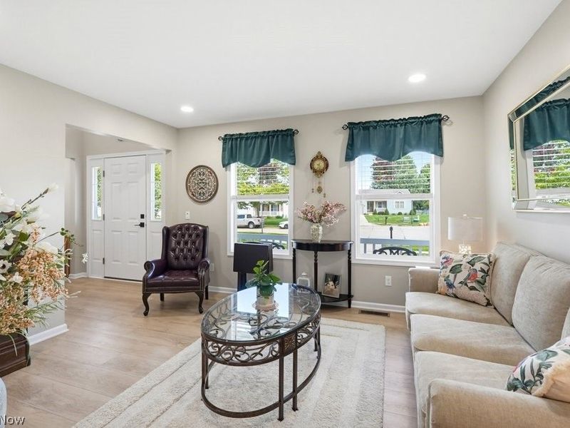 851 Susan Road, Ravenna, OH 44266 Photo 10