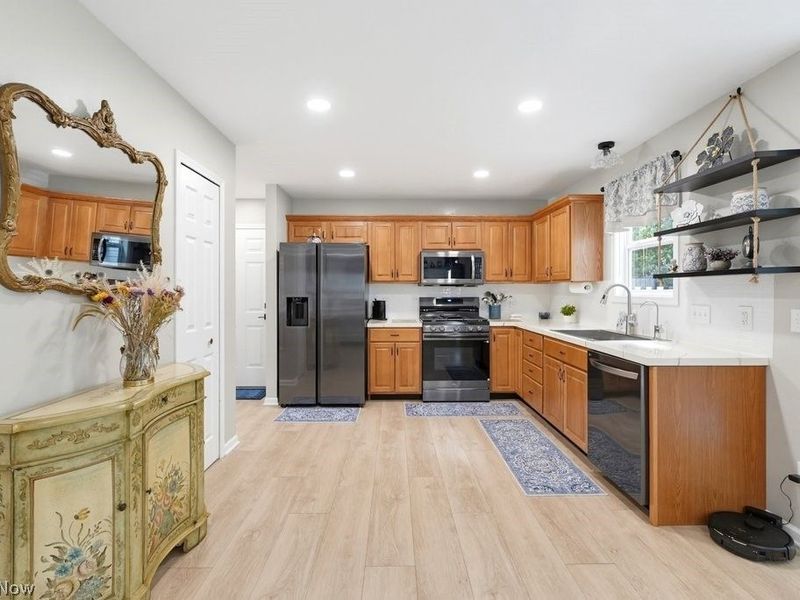 851 Susan Road, Ravenna, OH 44266 Photo 20