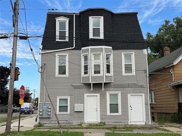 86 Hawley Street , Buffalo, NY 14213
