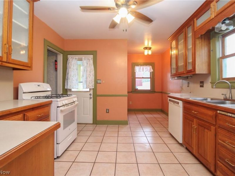 122 Maple Drive, Boardman, OH 44512 Photo 11