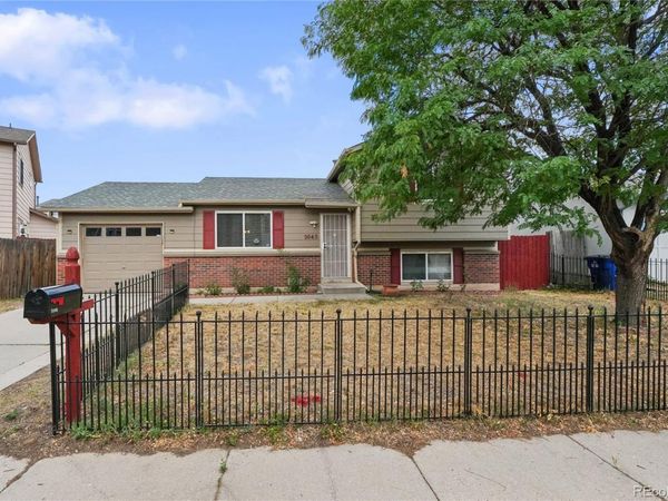 2045 Grosbear Lane , Colorado Springs, CO 80916
