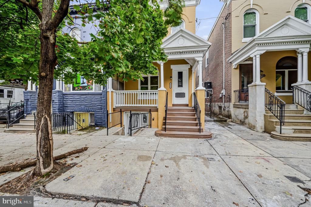 1212 N 59th Street, Philadelphia, PA 19151 Main Photo