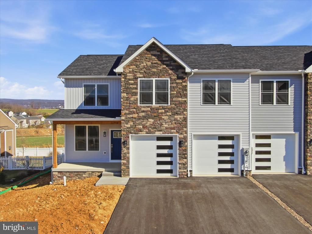 11836 MYSTIC ROCK LN S , WAYNESBORO, PA 17268