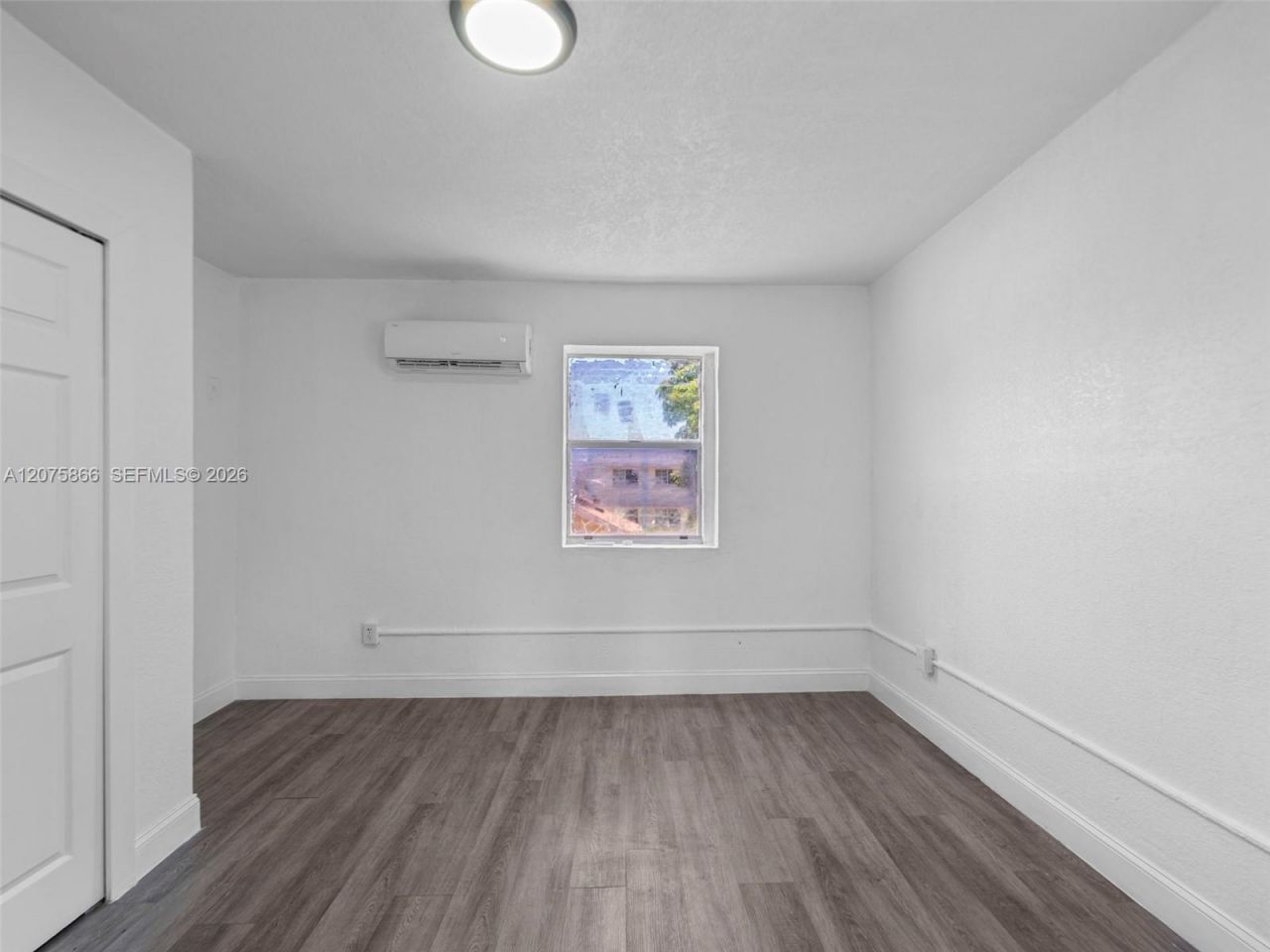 500 SW 8th Ave , Miami, FL 33130 Photo