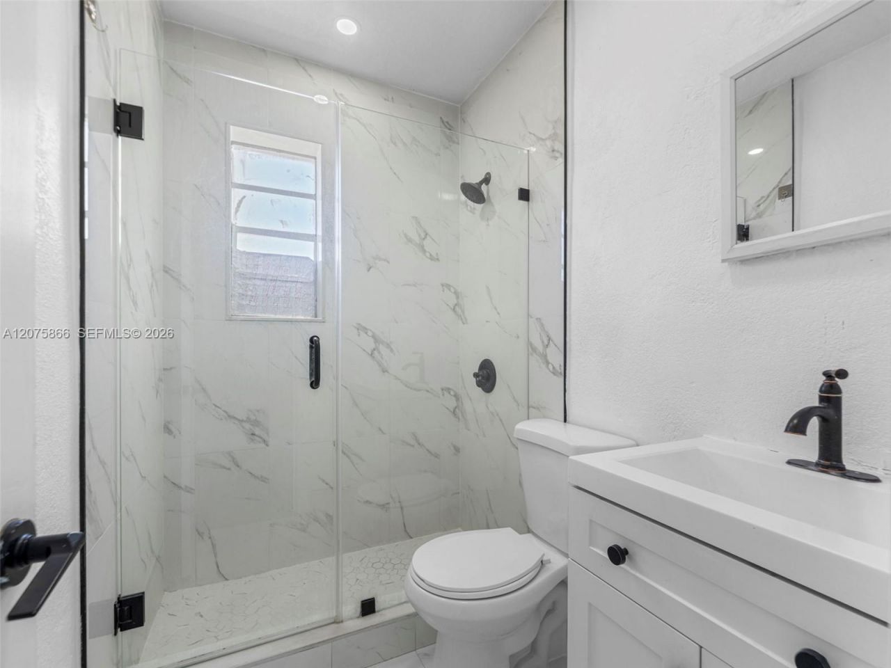 500 SW 8th Ave , Miami, FL 33130 Photo