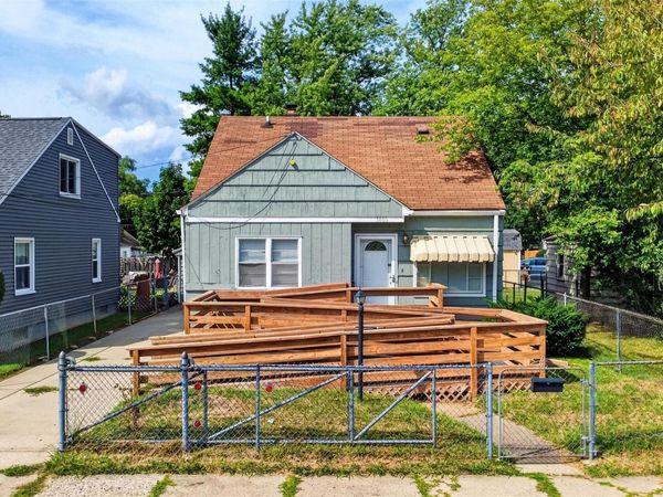 3806 Herrick Street , Flint, Mi 48532