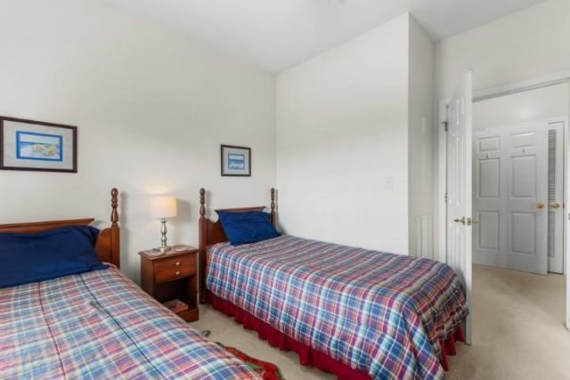 5751 Oyster Catcher Dr. Photo 22