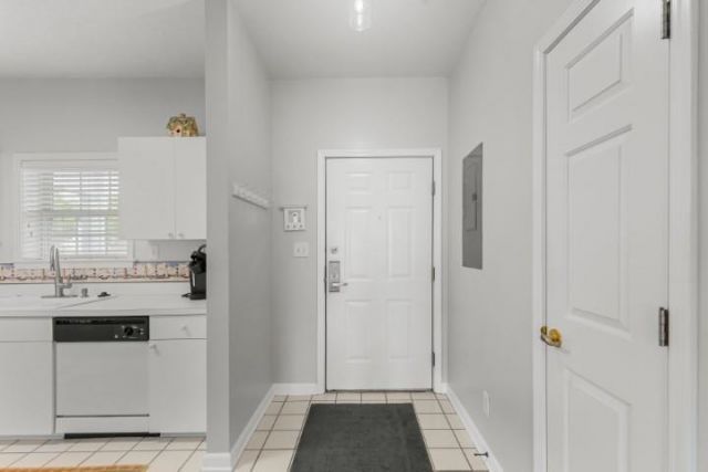 5751 Oyster Catcher Dr. Photo 7