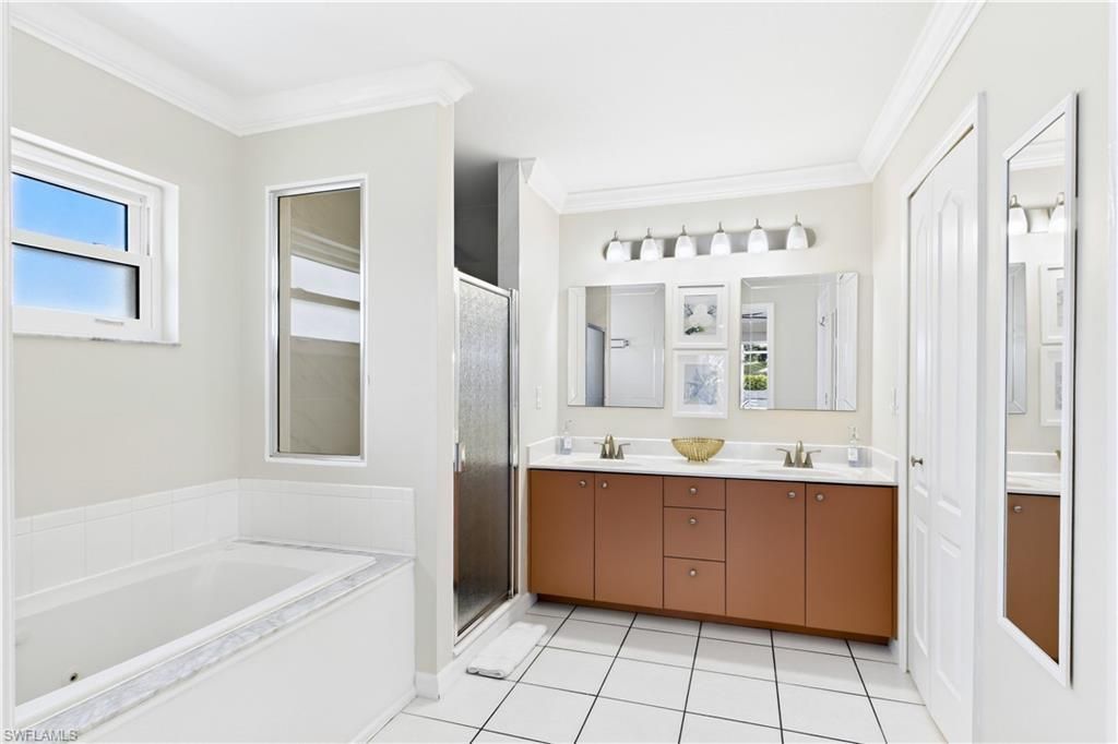 1440 SE 13th Ter , Cape Coral, FL 33990 Photo