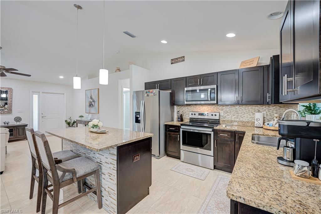 3803 18th St Sw, Lehigh Acres, FL 33976 Photo