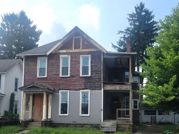 108 W Locust Street, Newark, OH 43055
