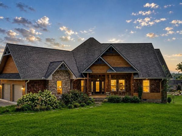 2220 Old Tusculum Road, Greeneville, TN 37745