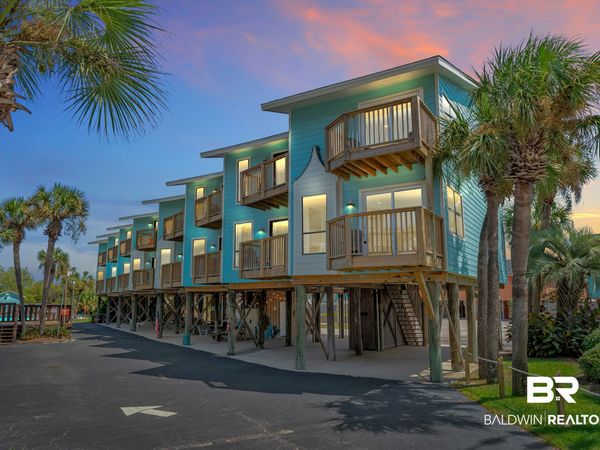 700 W Beach Blvd, Unit 101, Gulf Shores, AL 36542