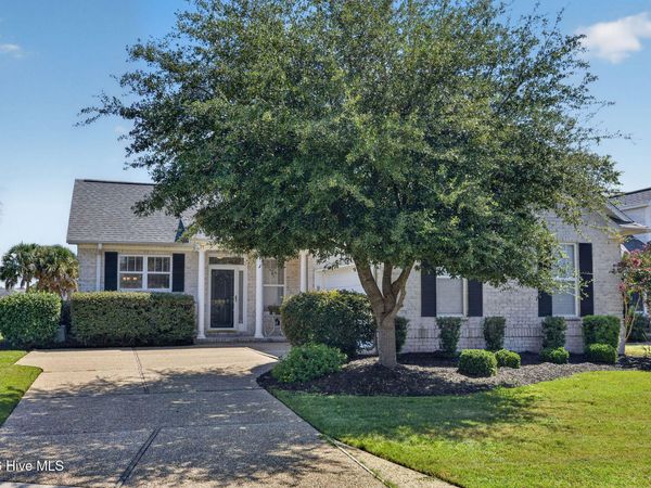 1067 Garden Club Way, Leland, NC 28451