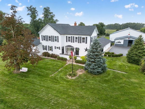 24608 S 88th Avenue, Frankfort, IL 60423