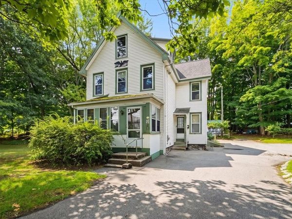 219 Montvale, Woburn, MA 01801