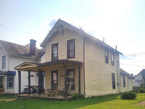 151 N Cedar Street, Newark, OH 43055
