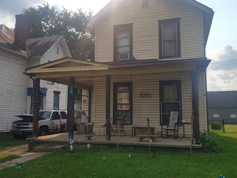 151 N Cedar Street, Newark, OH 43055 Photo 2