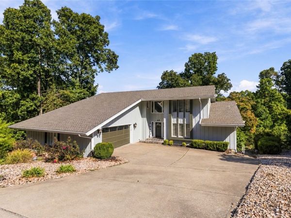 40 Branchwood Drive, Bella Vista, AR 72715