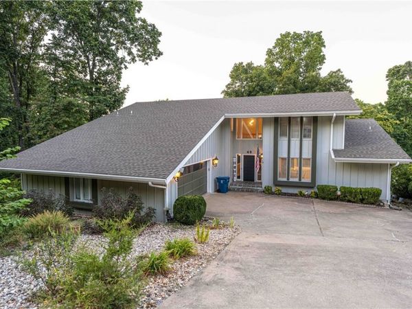 40 Branchwood Drive, Bella Vista, AR 72715