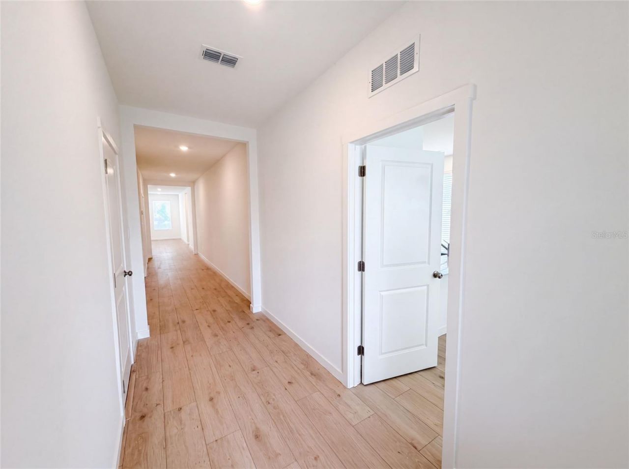 347 Puma Loop , Groveland, FL 34736 Photo