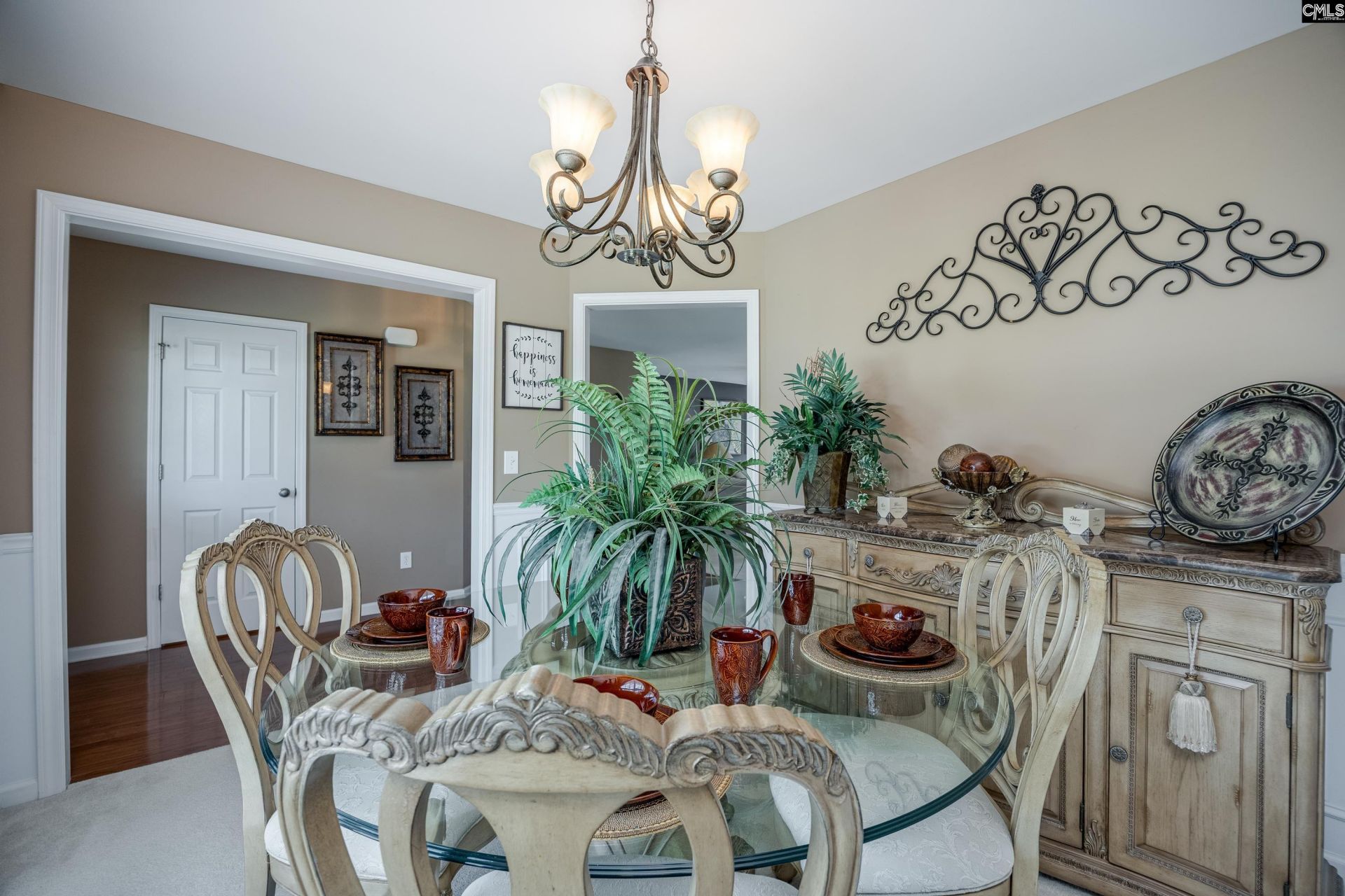 55 Kimpton Drive  Photo 13