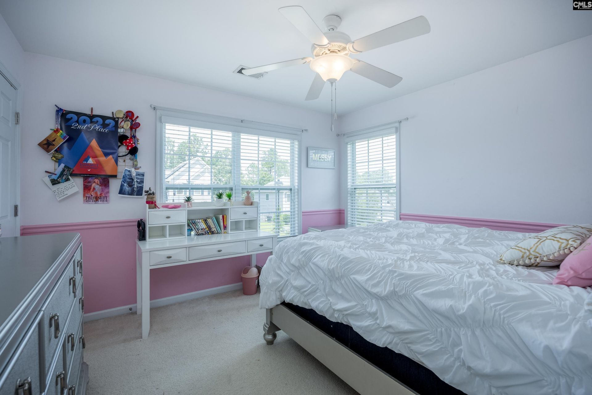 55 Kimpton Drive  Photo 43