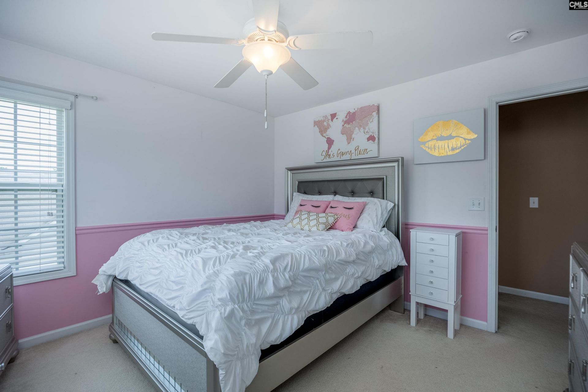55 Kimpton Drive  Photo 44