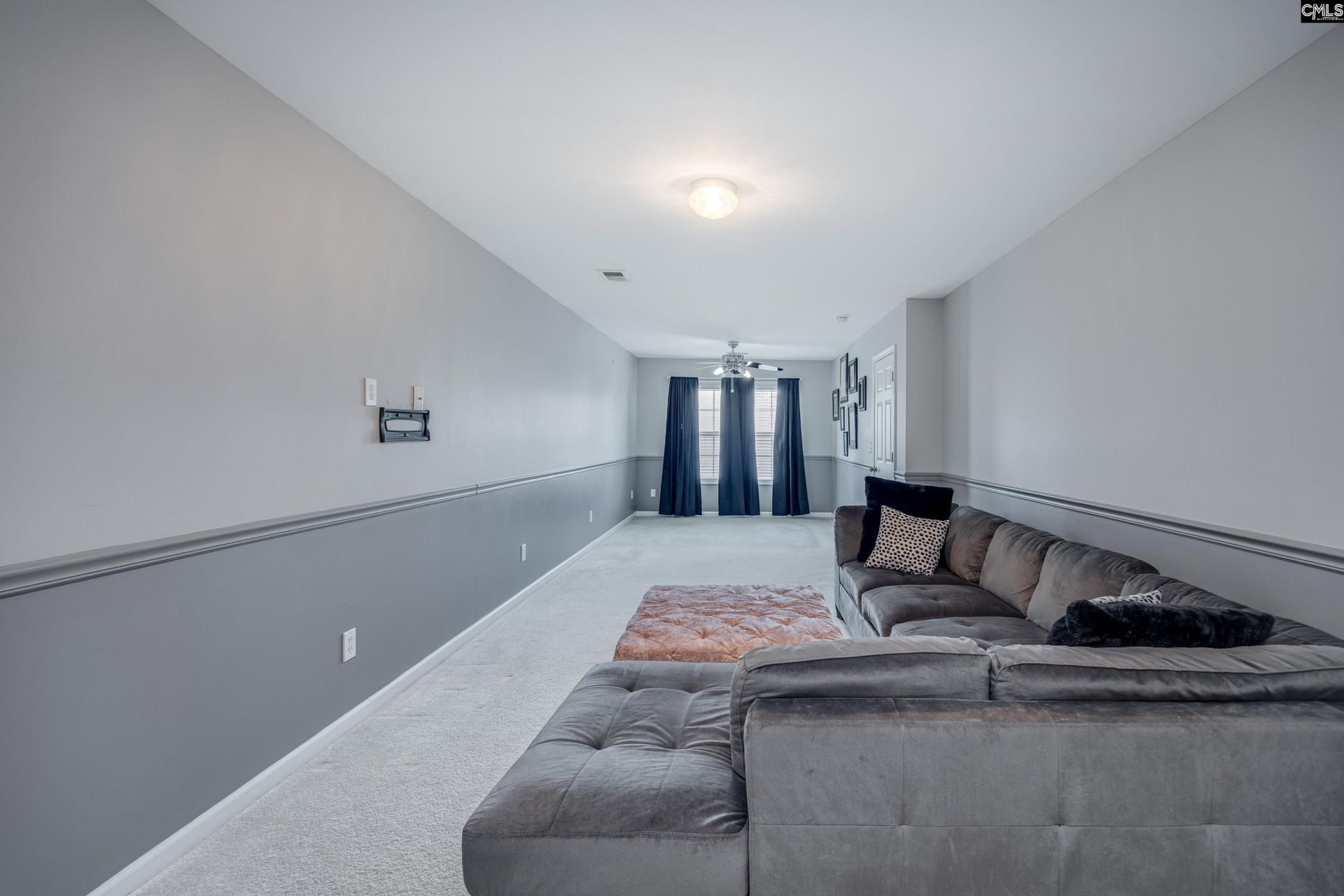 55 Kimpton Drive  Photo 50