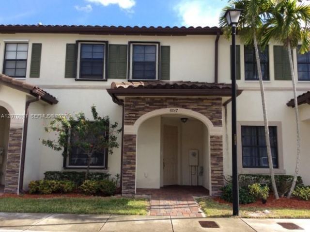 9267 W 34th Ct, Hialeah, FL 33018 Photo
