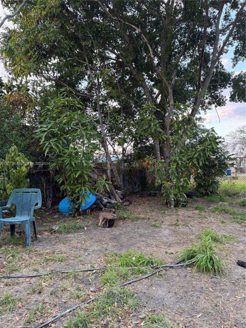 822 Lemon , Sebring, FL 33870 Photo