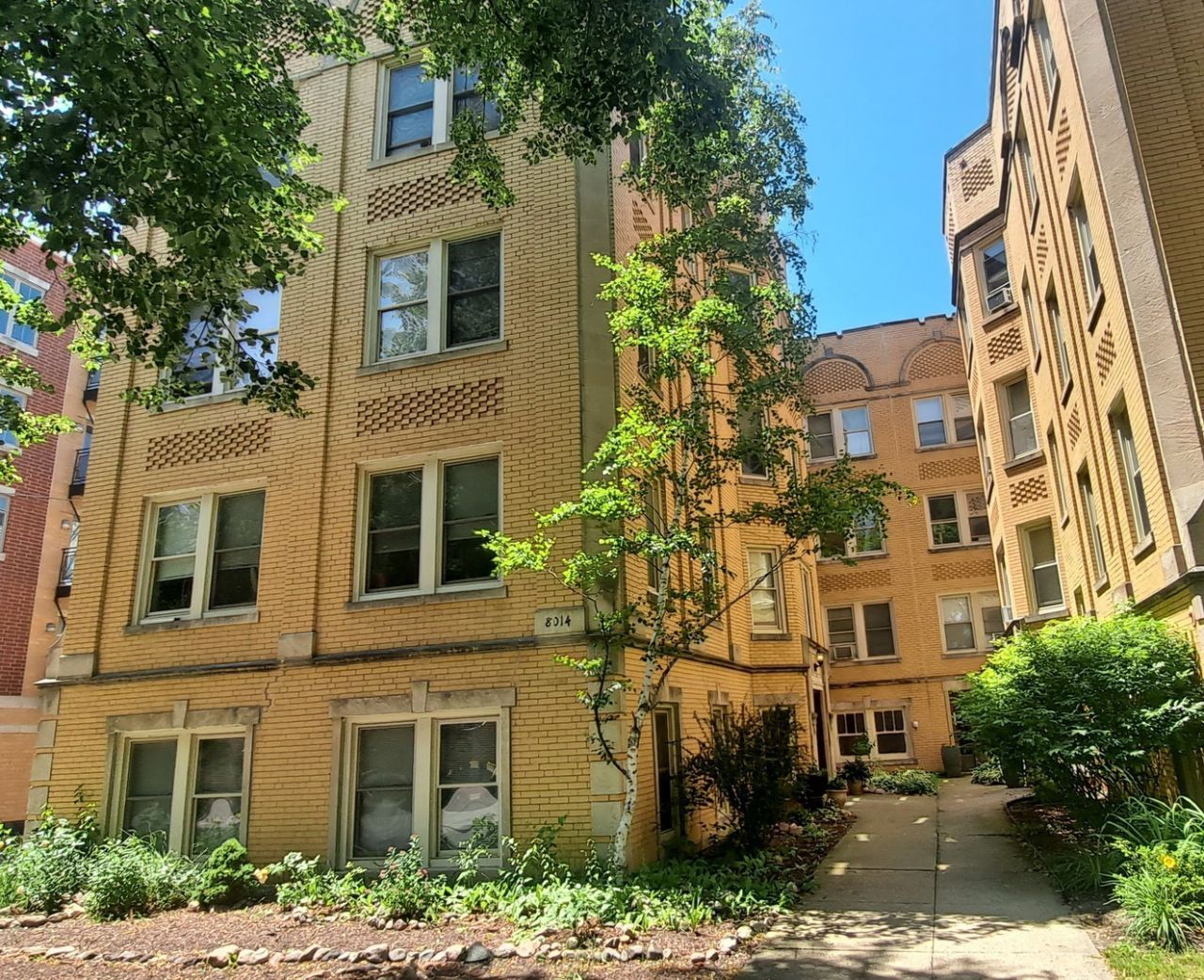 8014 Kilpatrick Avenue, Unit 3R, Skokie, IL 60076 Main Photo