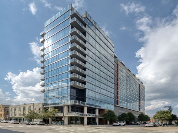 504 N Green Street, Unit 1002, Chicago, IL 60642