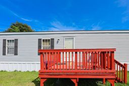 2100 Highway 15 photo 4