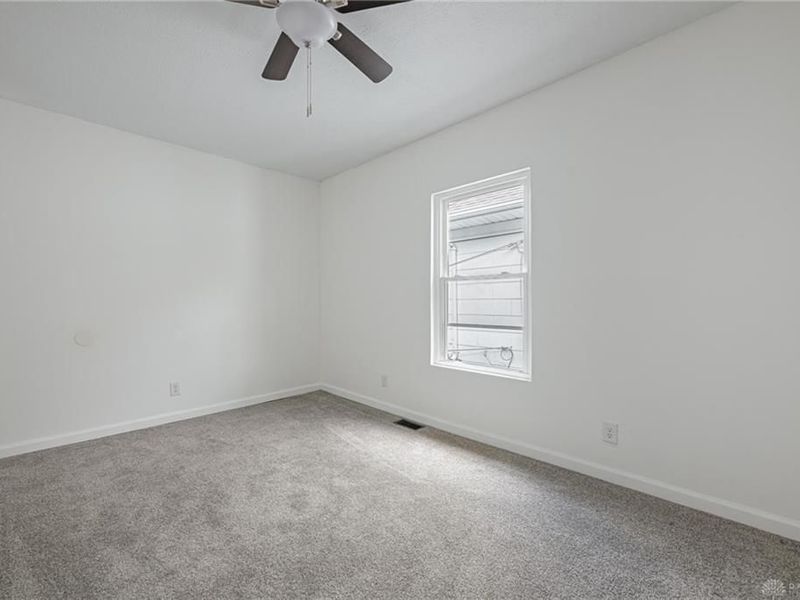 321 Deeds Ave, Dayton, OH 45404 Photo 11