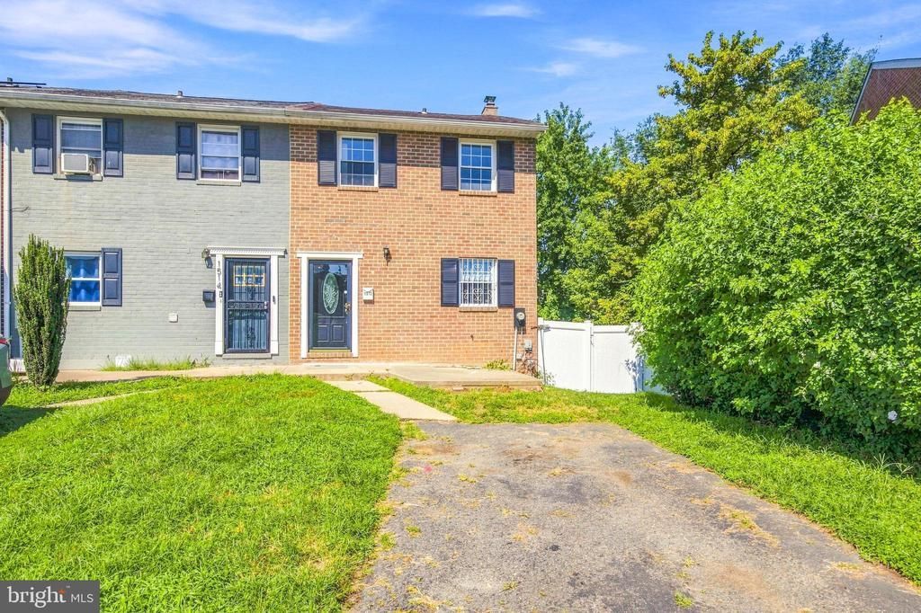 1512 ROOSEVELT DRIVE , SHARON HILL, PA 19079