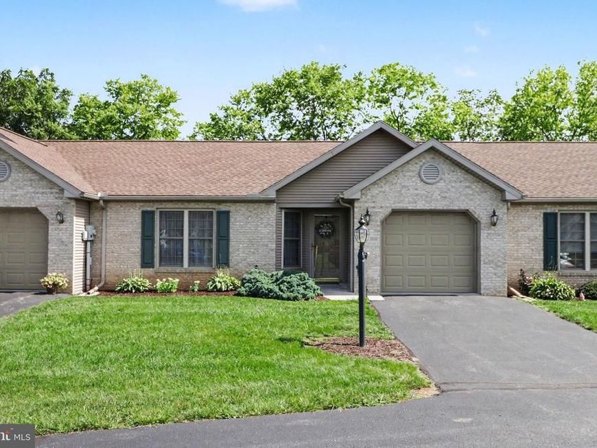 41 Mel Ron Court, Carlisle, PA 17015 Main Photo
